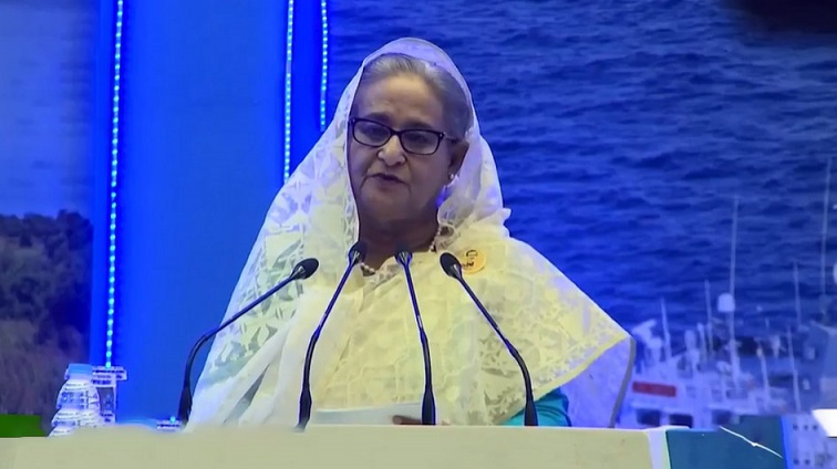 বিশ্বেজুড়ে যুদ্ধ মানুষের জন্য ভয়াবহ পরিস্থিতি সৃষ্টি করেছে-প্রধানমন্ত্রী 